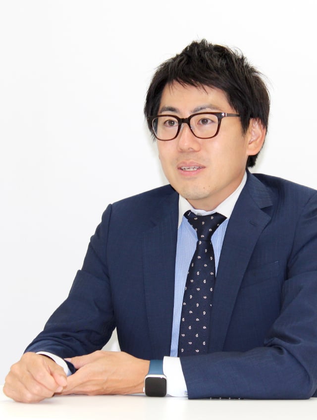 エネルギー営業本部エネルギーソリューション営業部課長の写真